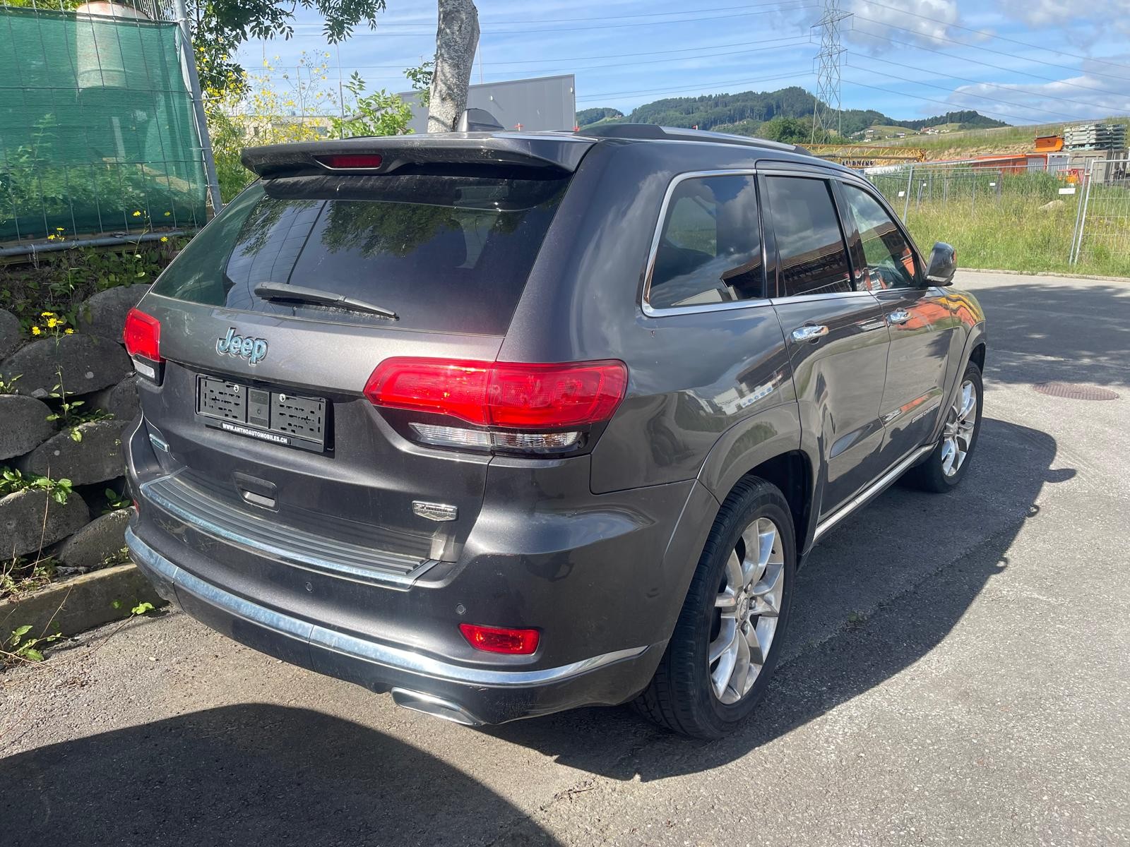 JEEP Grand Cherokee 3.0 CRD Summit Automatic-image-1