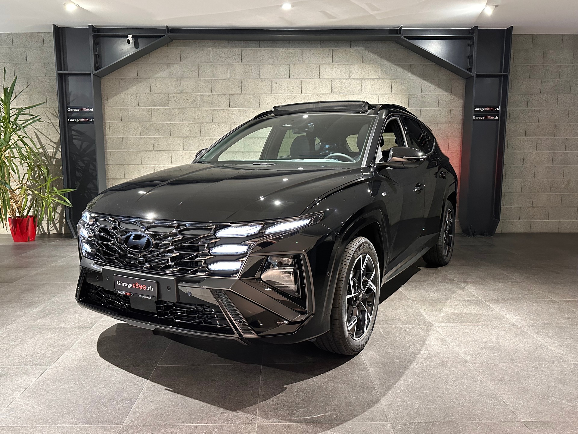 HYUNDAI Tucson 1.6 HEV N-Line 4WD-image-1