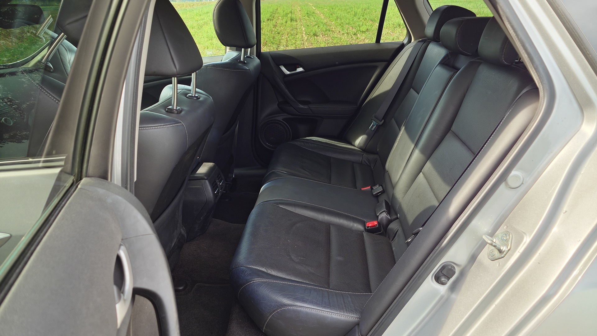 HONDA Accord Tourer 2.2 i-CTDi Executive-image-14