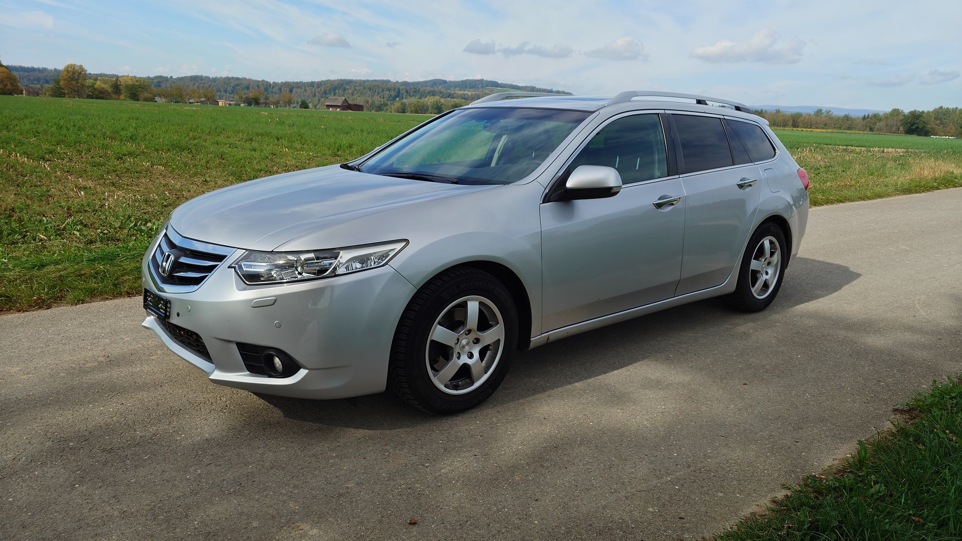 HONDA Accord Tourer 2.2 i-CTDi Executive-image-0