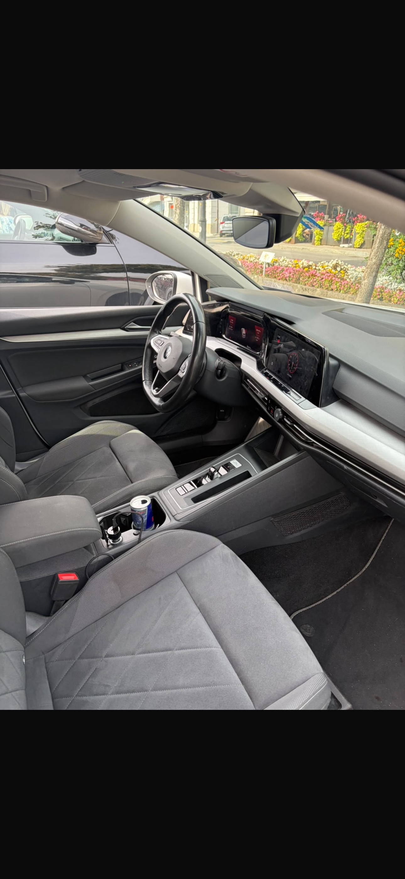 VW Golf 1.0 eTSI mHEV ACTLife DSG-image-1
