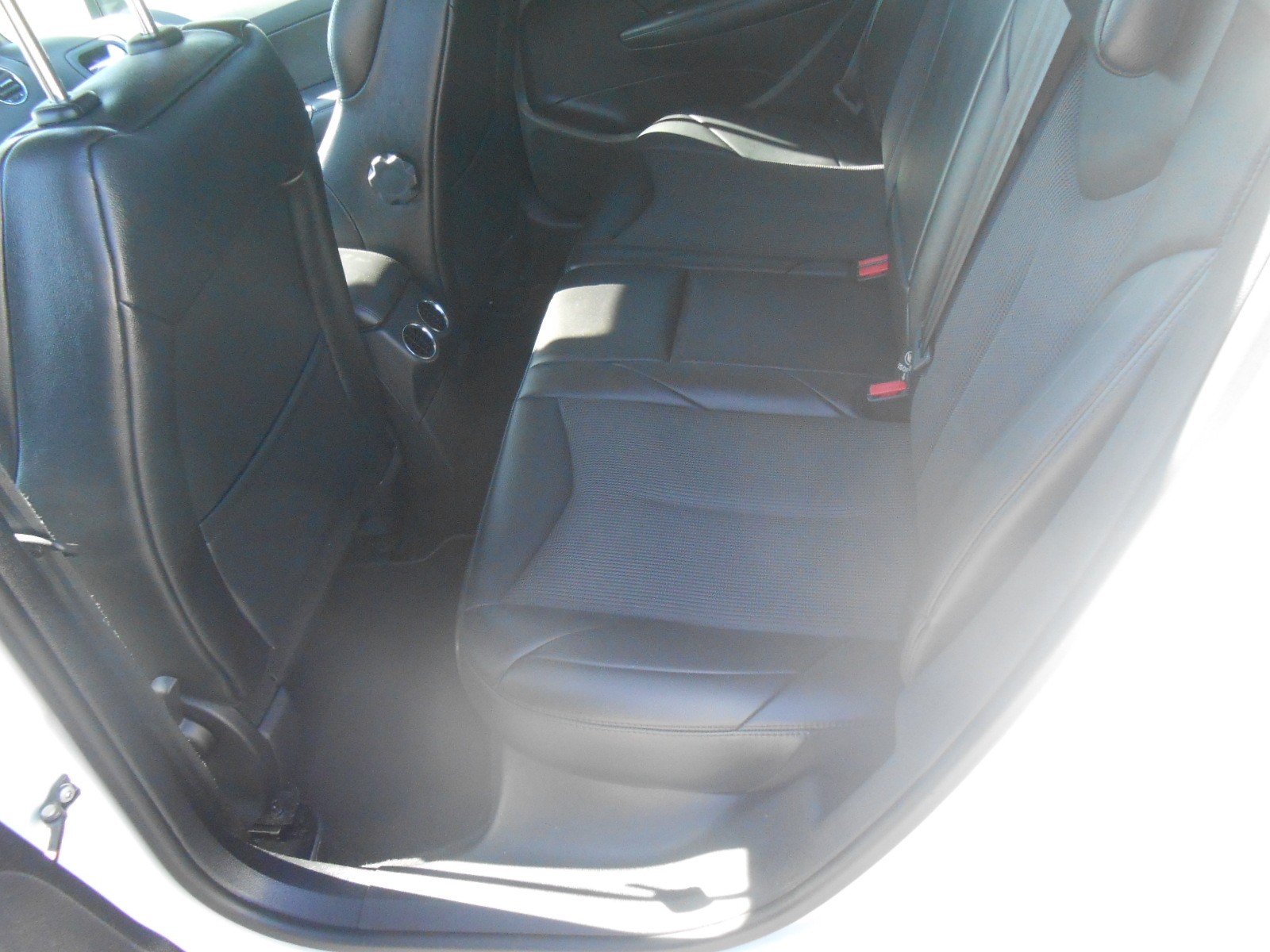 PEUGEOT 308 1.6 16V T GTi-image-10
