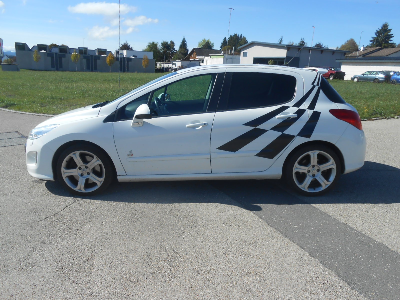 PEUGEOT 308 1.6 16V T GTi-image-7