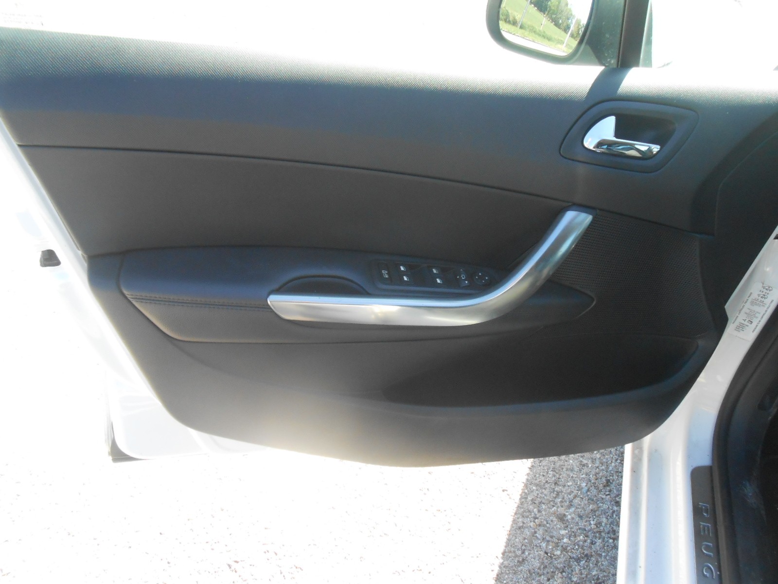 PEUGEOT 308 1.6 16V T GTi-image-8