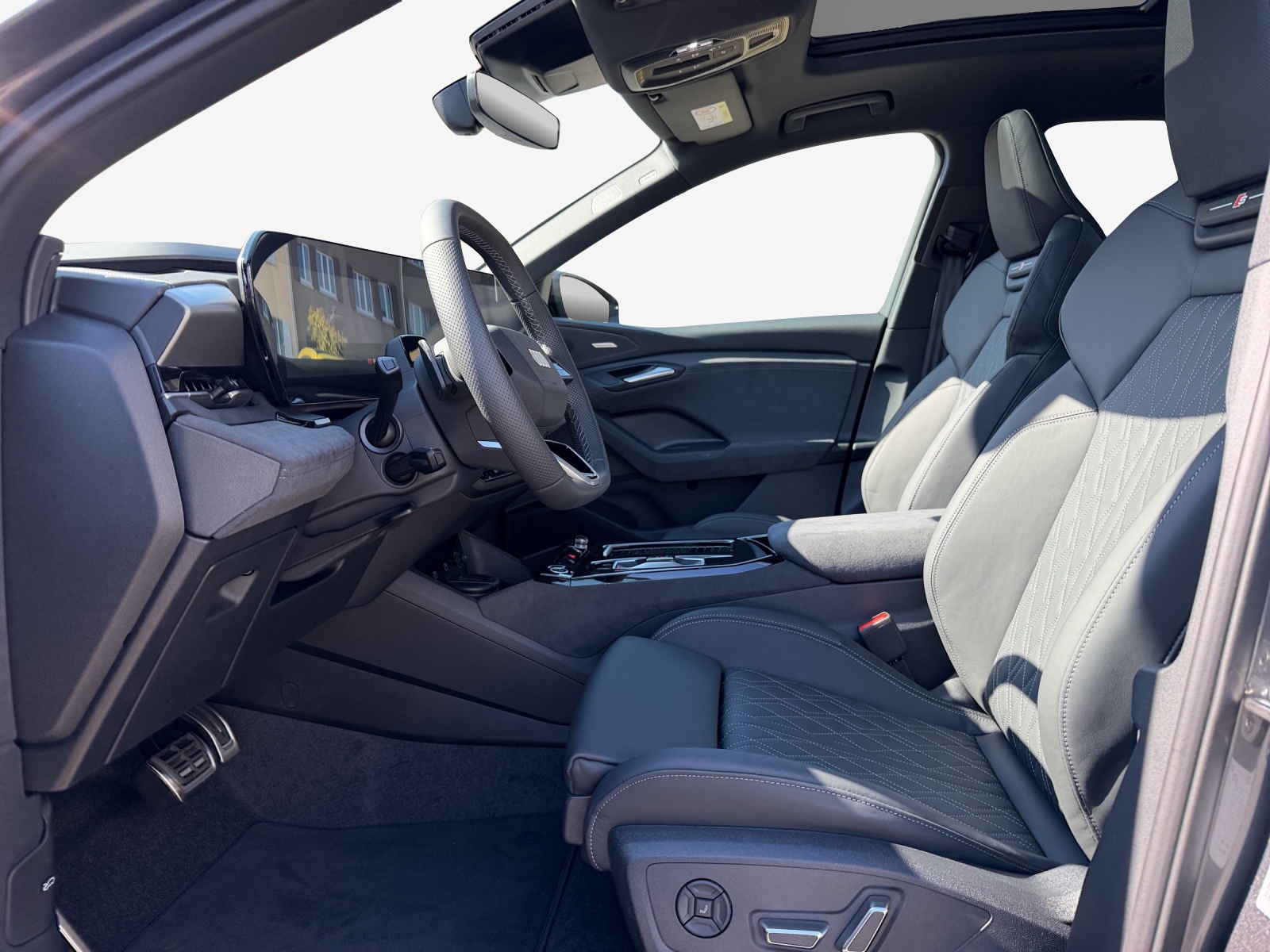AUDI Q6 e-tron quattro-image-7