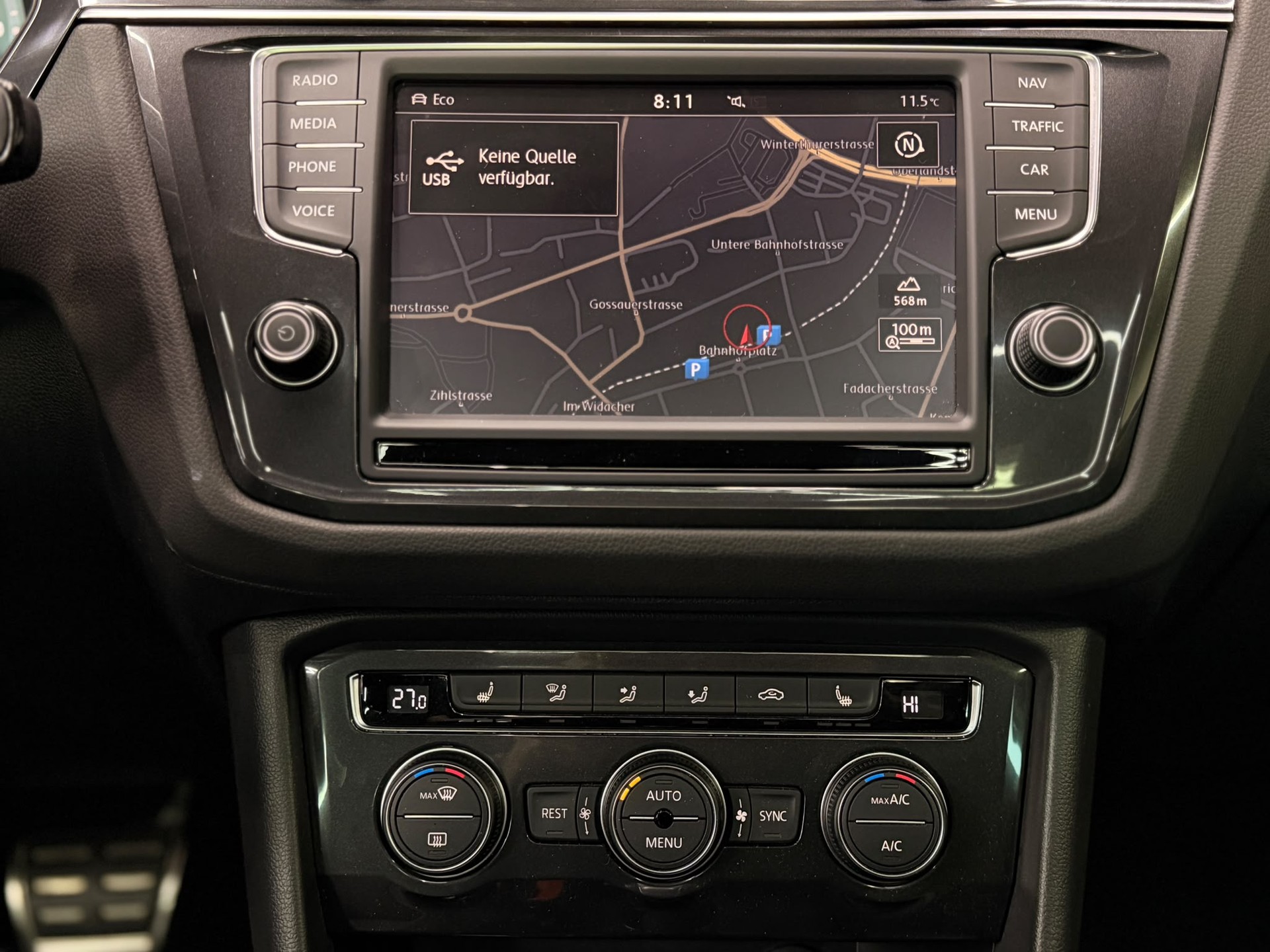 VW Tiguan 2.0 TDI R-Line 4Motion DSG-image-17