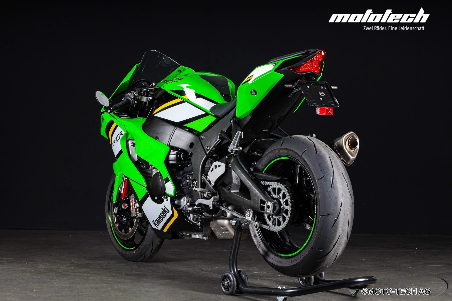 KAWASAKI Ninja ZX-10R-showroom-element-3