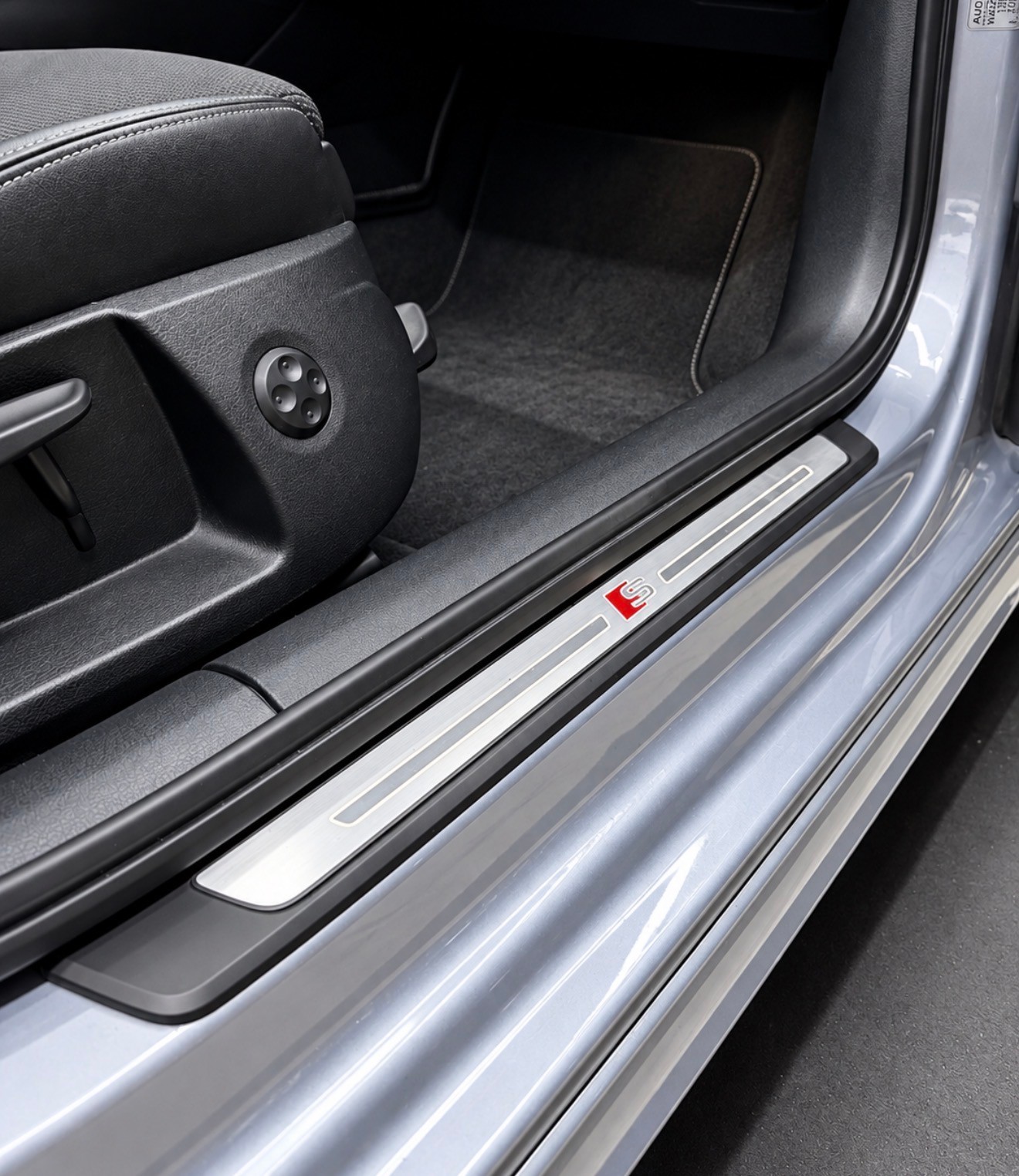 AUDI A3 Sportback 35 TFSI Sport S-tronic-image-27