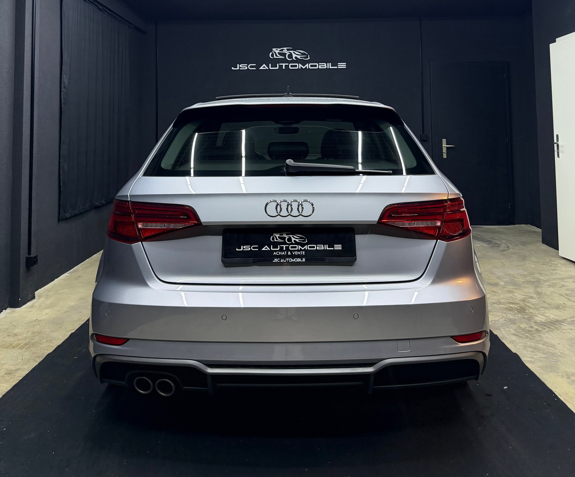AUDI A3 Sportback 35 TFSI Sport S-tronic-image-4