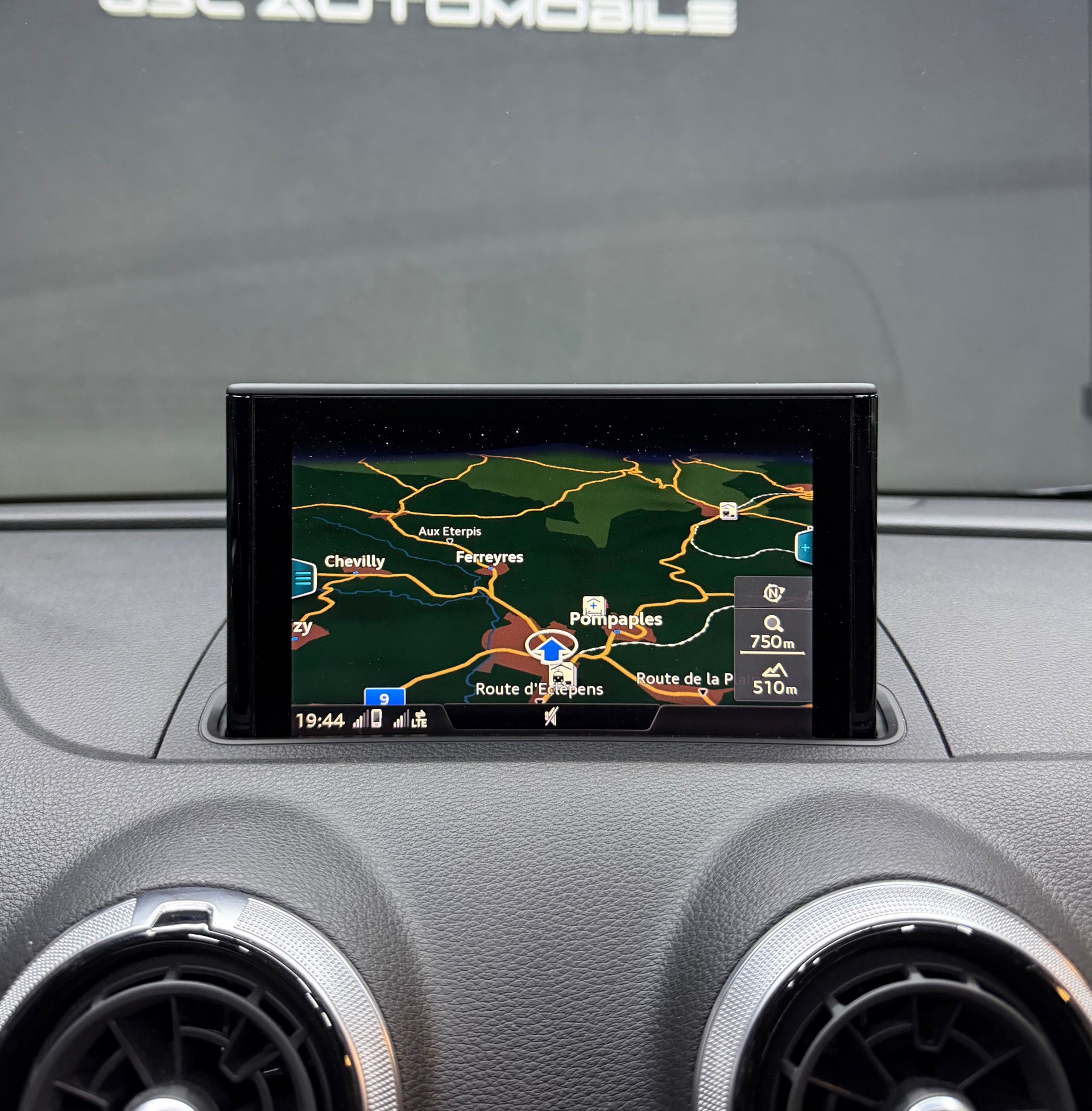 AUDI A3 Sportback 35 TFSI Sport S-tronic-image-19