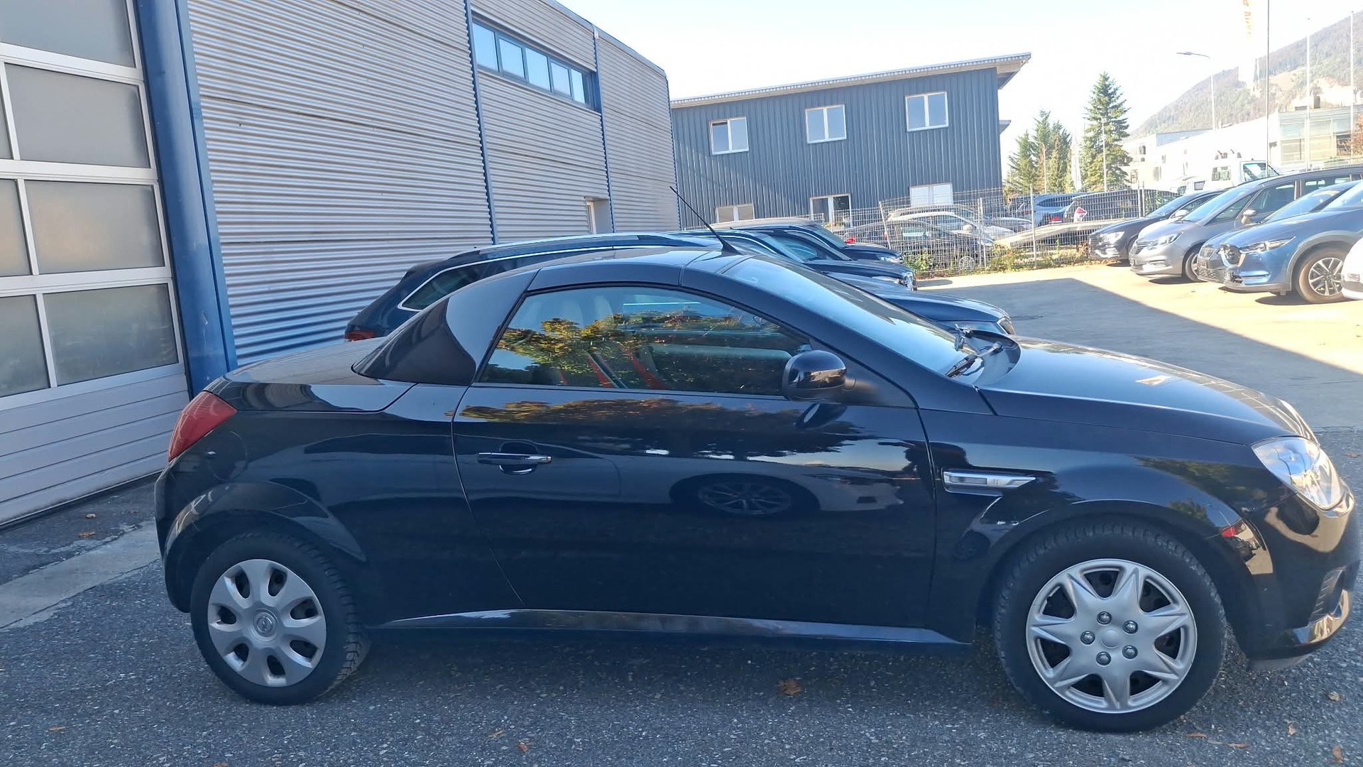 OPEL Tigra 1.8 Sport-image-2