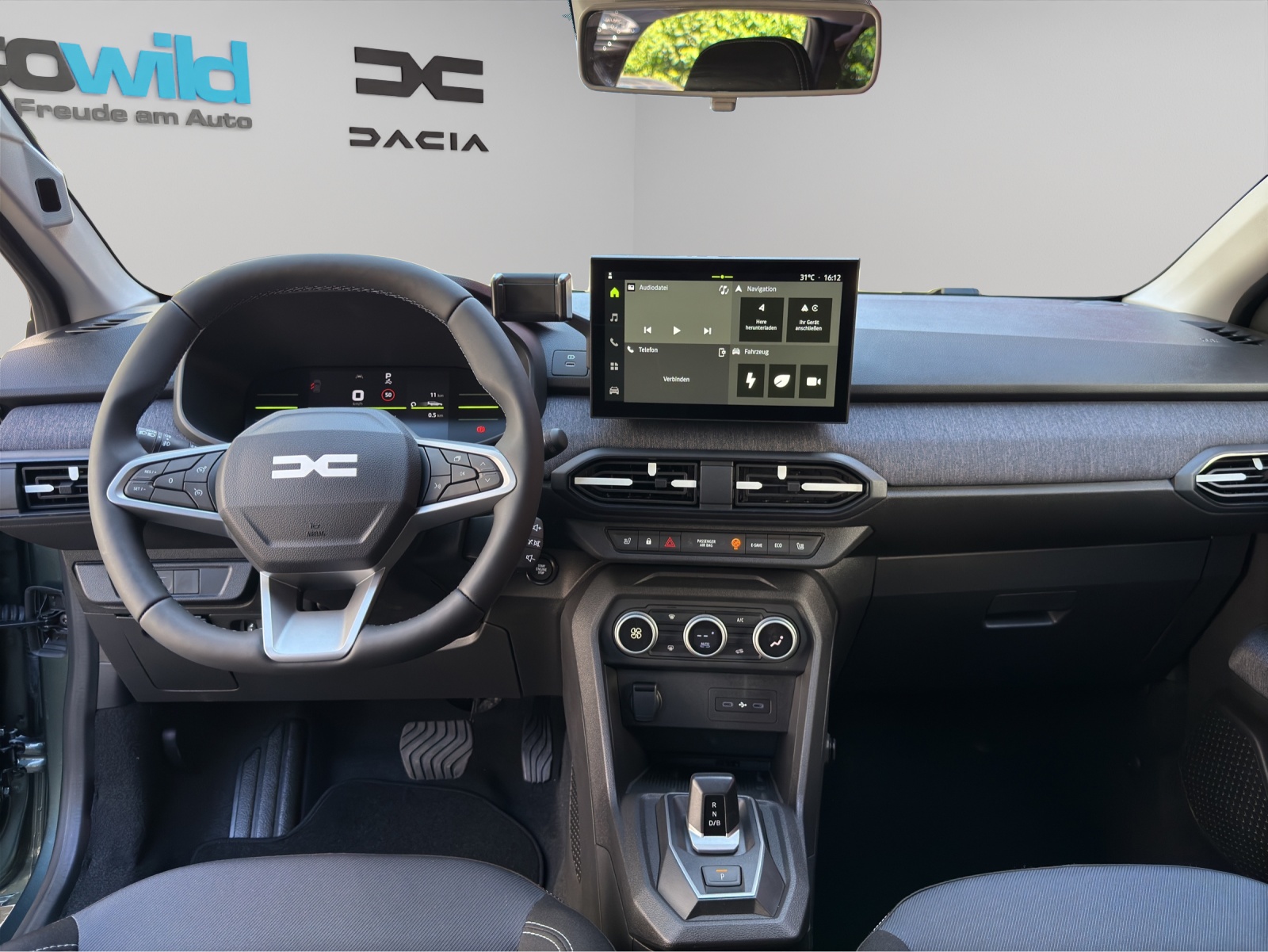 DACIA Jogger HEV 155 Journey-image-2