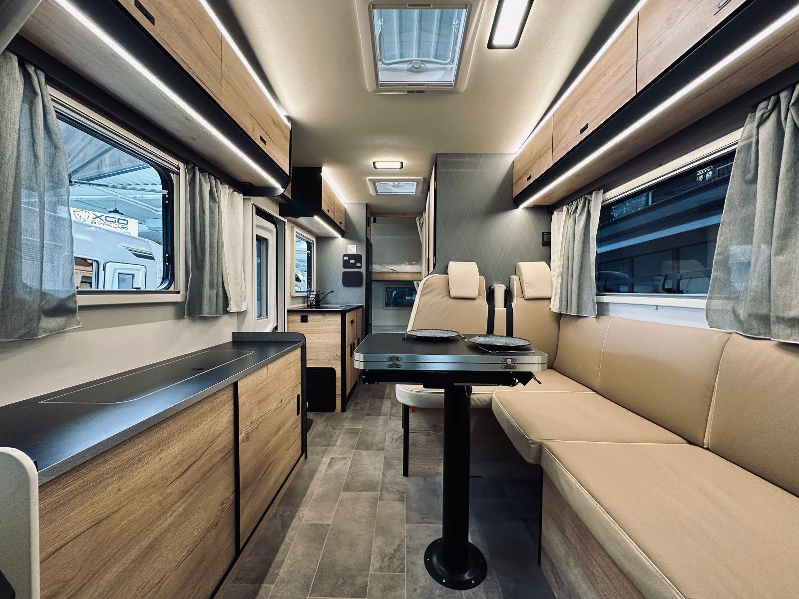 XGO Dynamic 39 Lounge-image-12