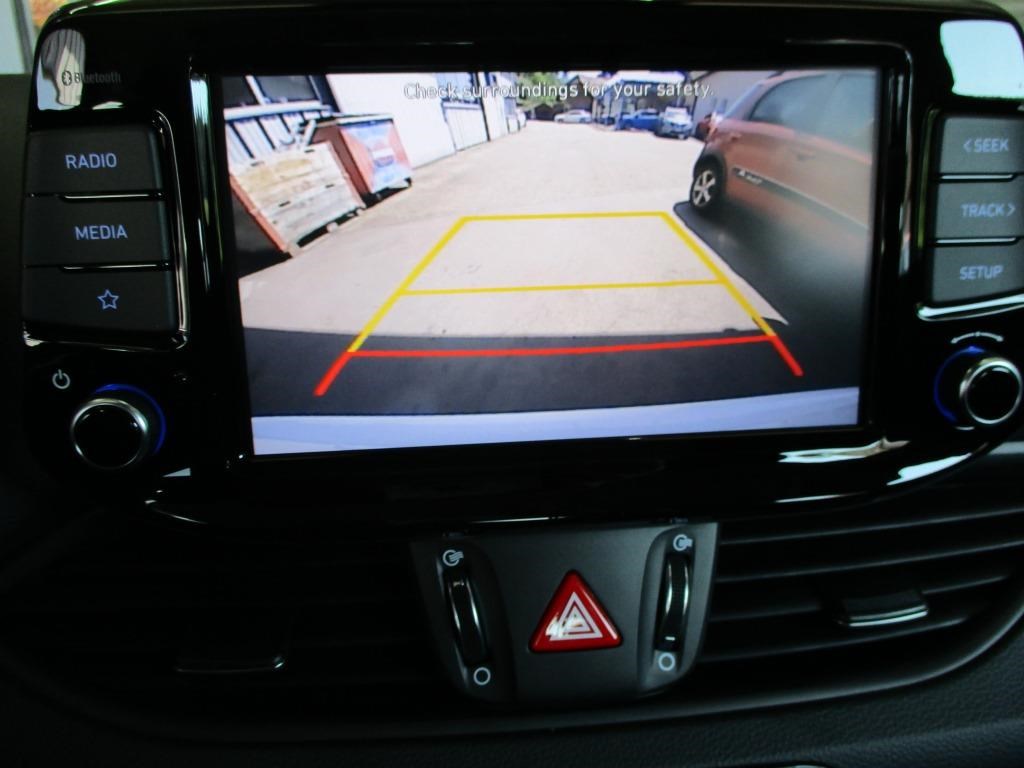 HYUNDAI i30 1.0 T-GDi Origo 48V MH iMT-image-9