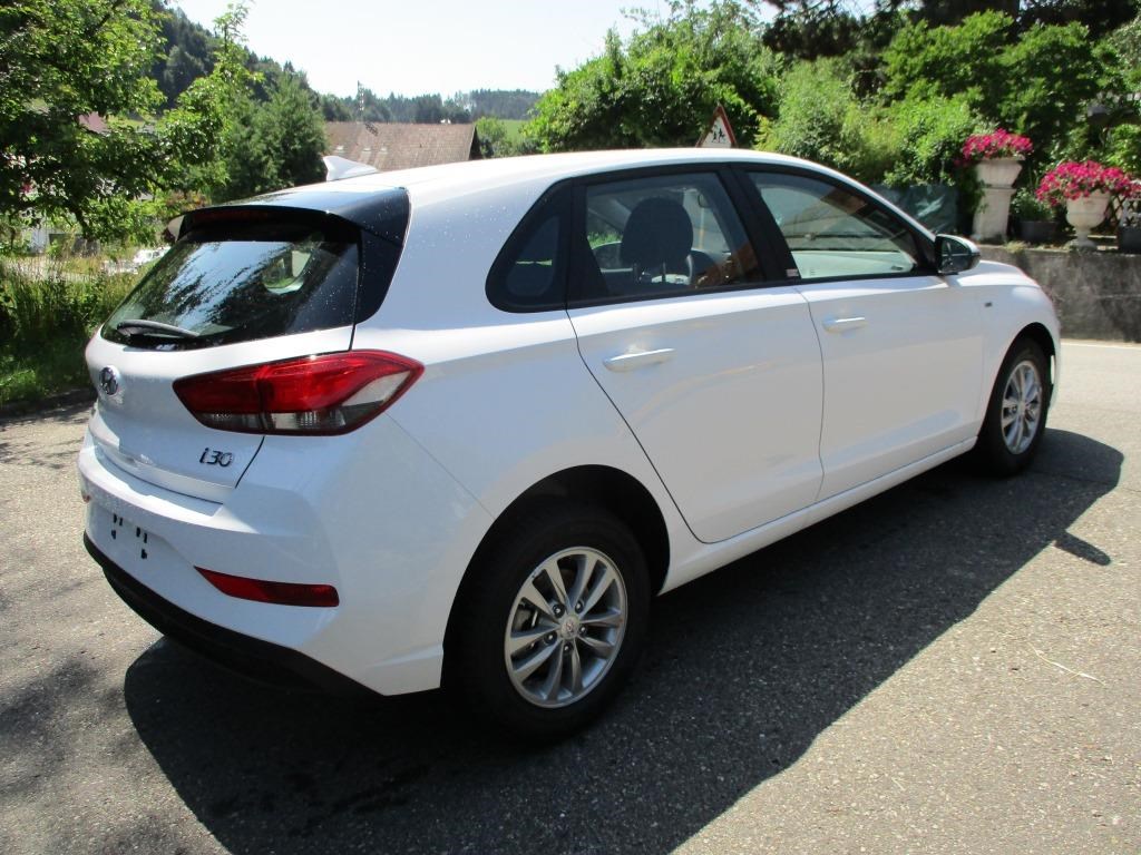 HYUNDAI i30 1.0 T-GDi Origo 48V MH iMT-image-4