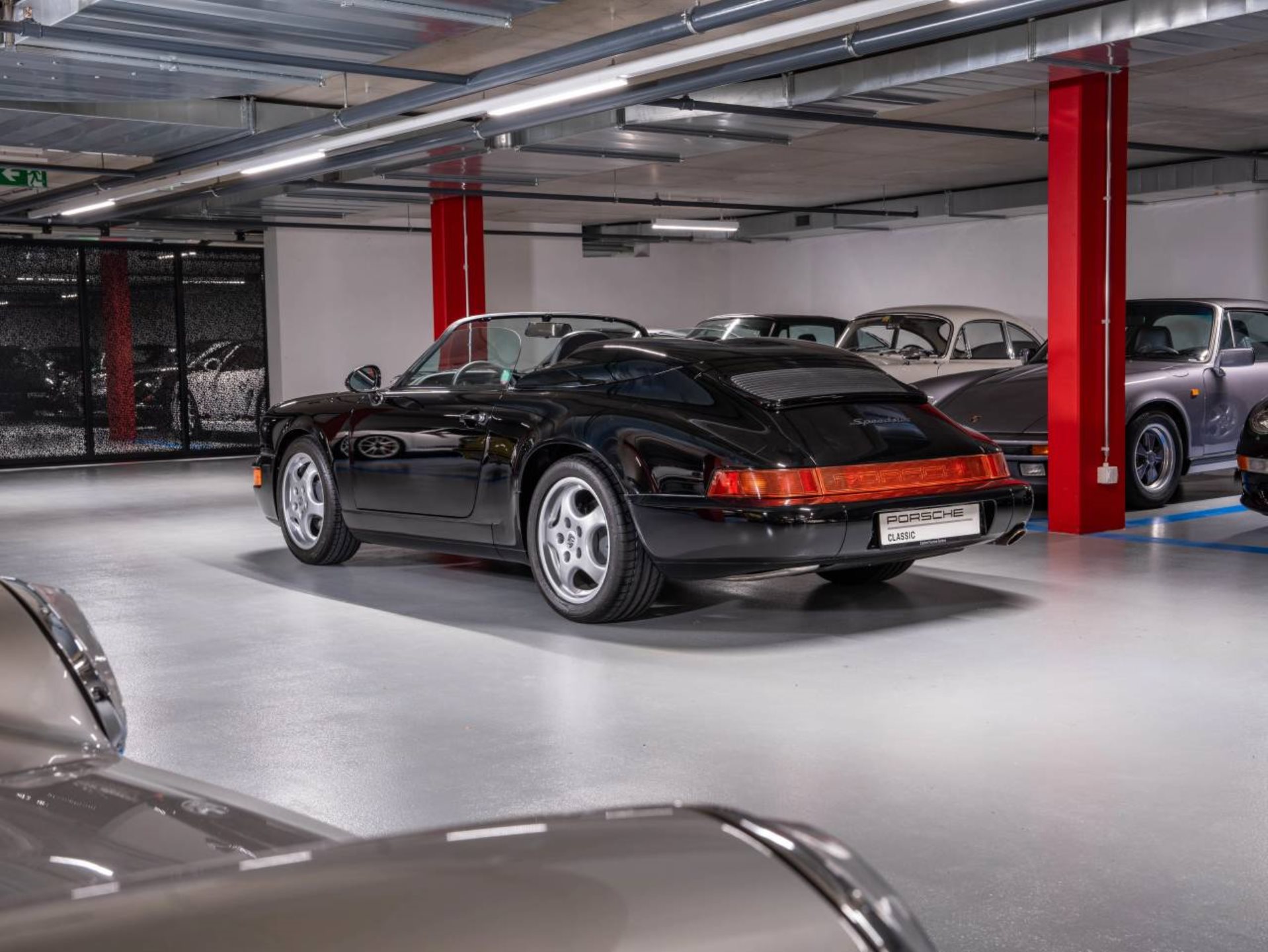PORSCHE 911 Speedster-image-2