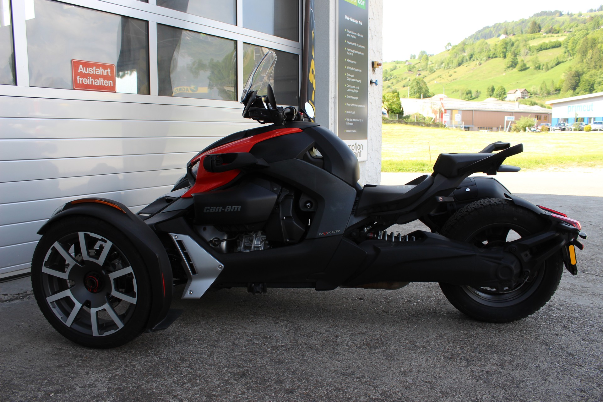 CAN-AM Ryker Ace 900 Rally Edition-image-4