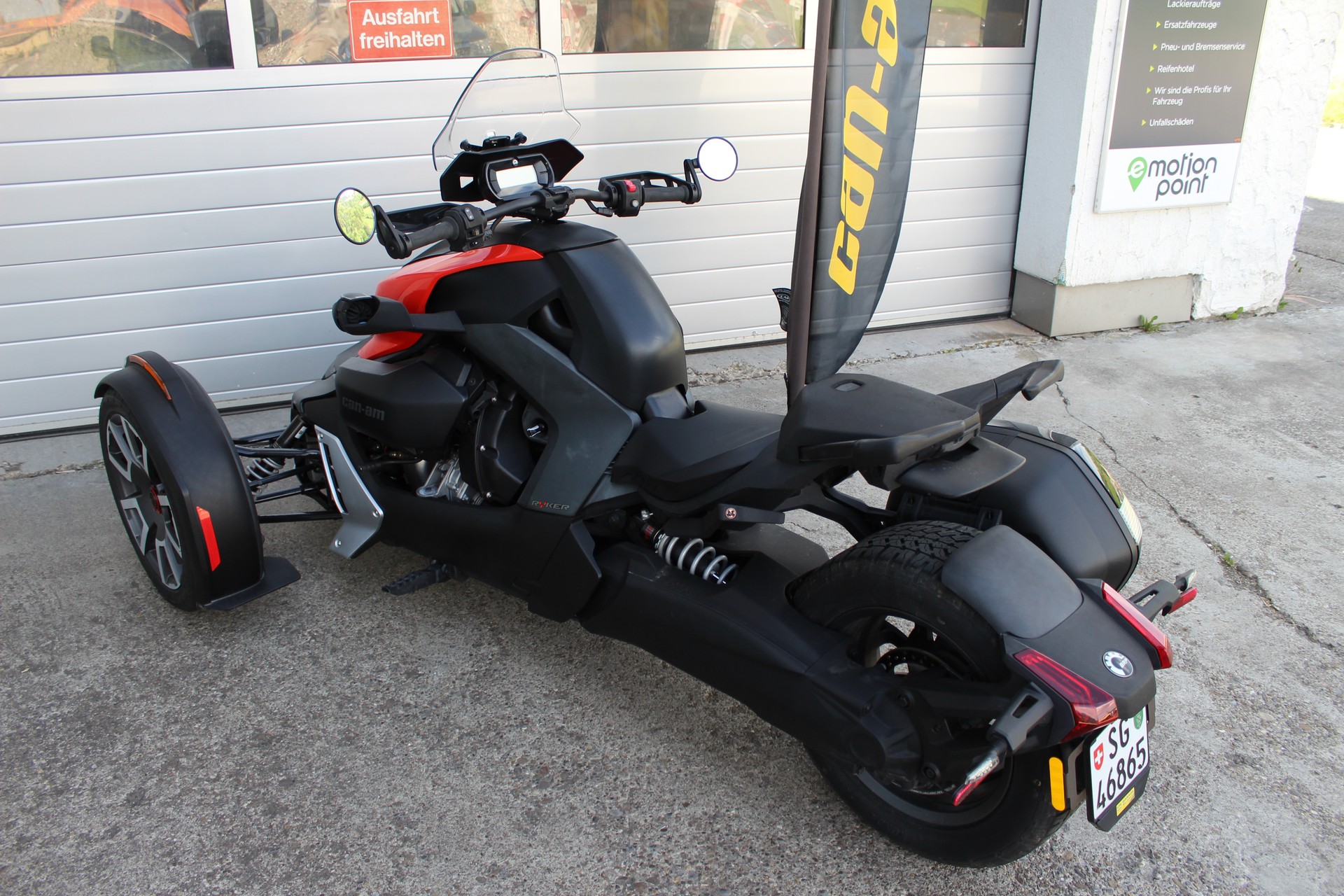 CAN-AM Ryker Ace 900 Rally Edition-image-3