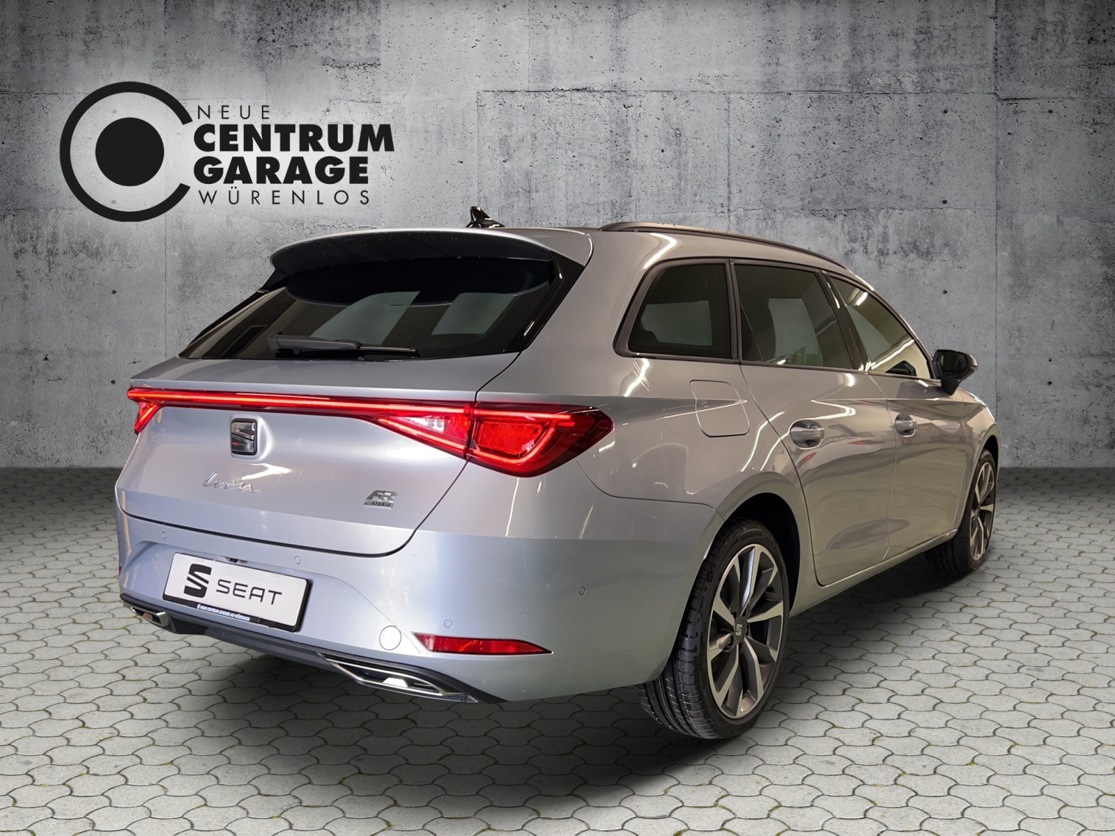 SEAT Leon ST 1.4 eHybrid pHEV DSG Move FR-image-3