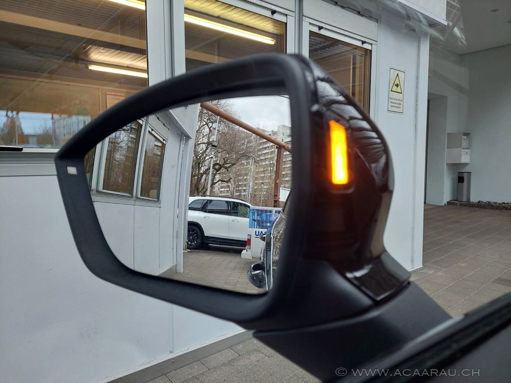 CUPRA Ateca 2.0TSI 4Drive DSG / Video : https://youtu.be/7HY7tE0tmi0 / Bilder : https://youtu.be/_ZuMeUtoR5I-image-25