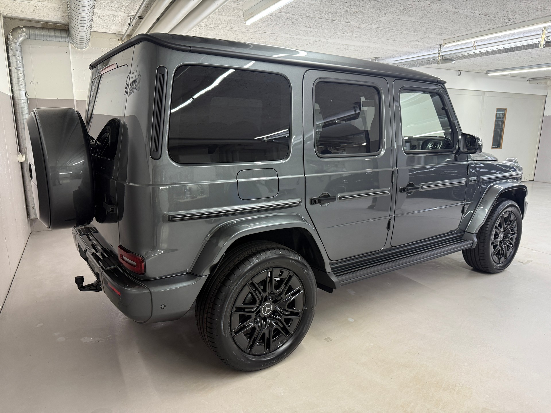 MERCEDES-BENZ G 500-image-3