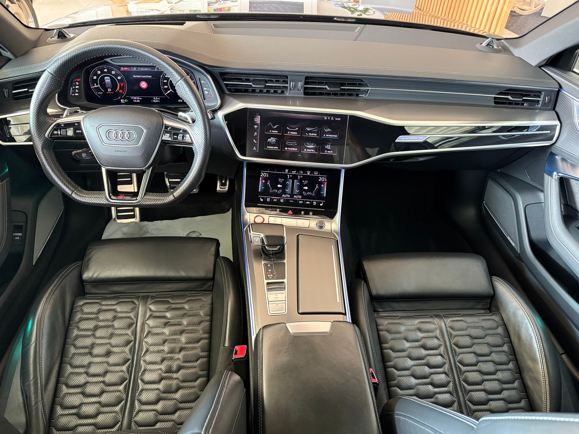 AUDI RS6 Avant 4.0 TFSI V8 quattro ABT 700PS ***AKRAPOVIC / HEAD-UP / KERAMIK / 22 ZOLL ***-image-9