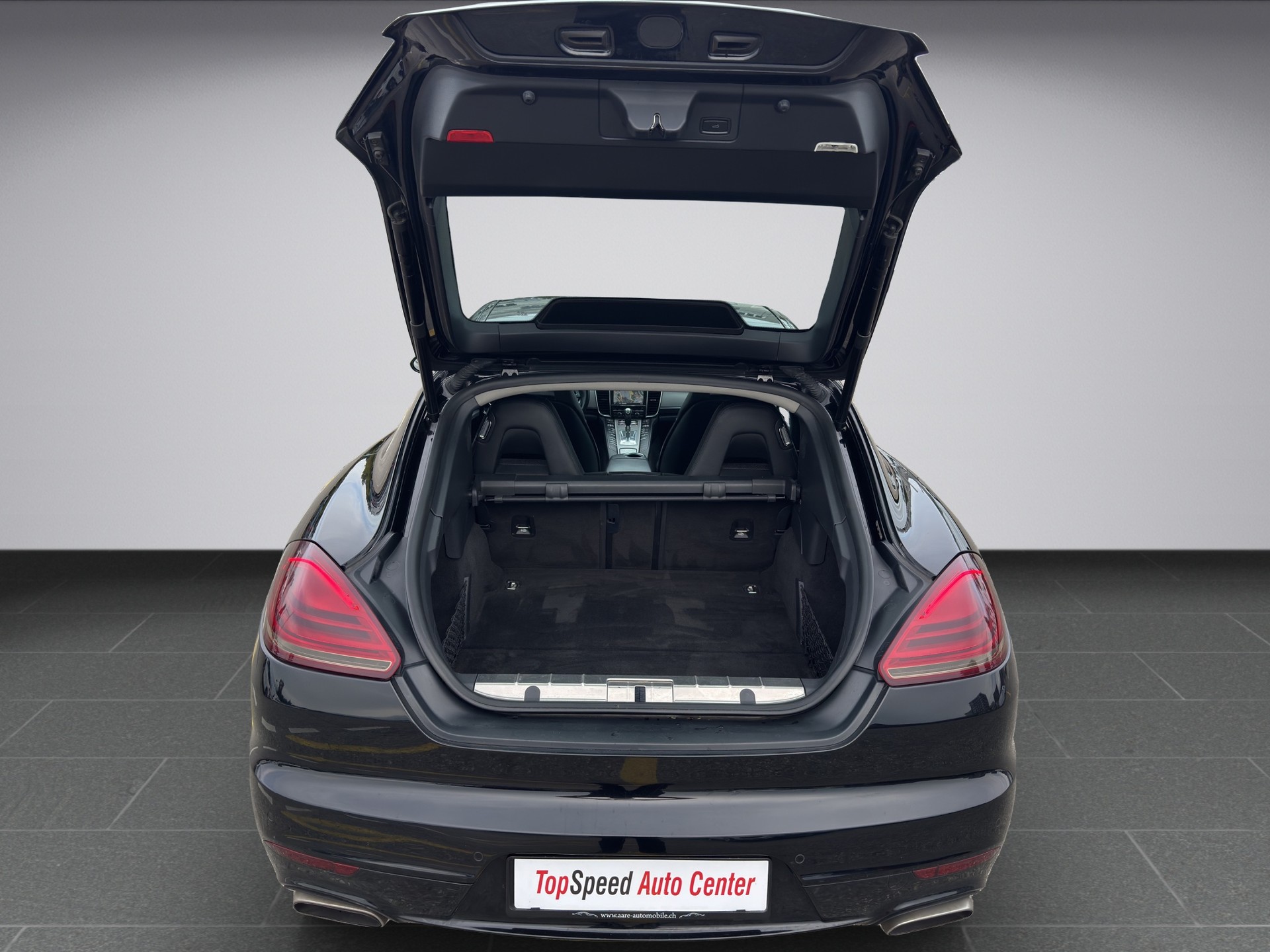 PORSCHE 3.0 Diesel Tiptronic-image-13