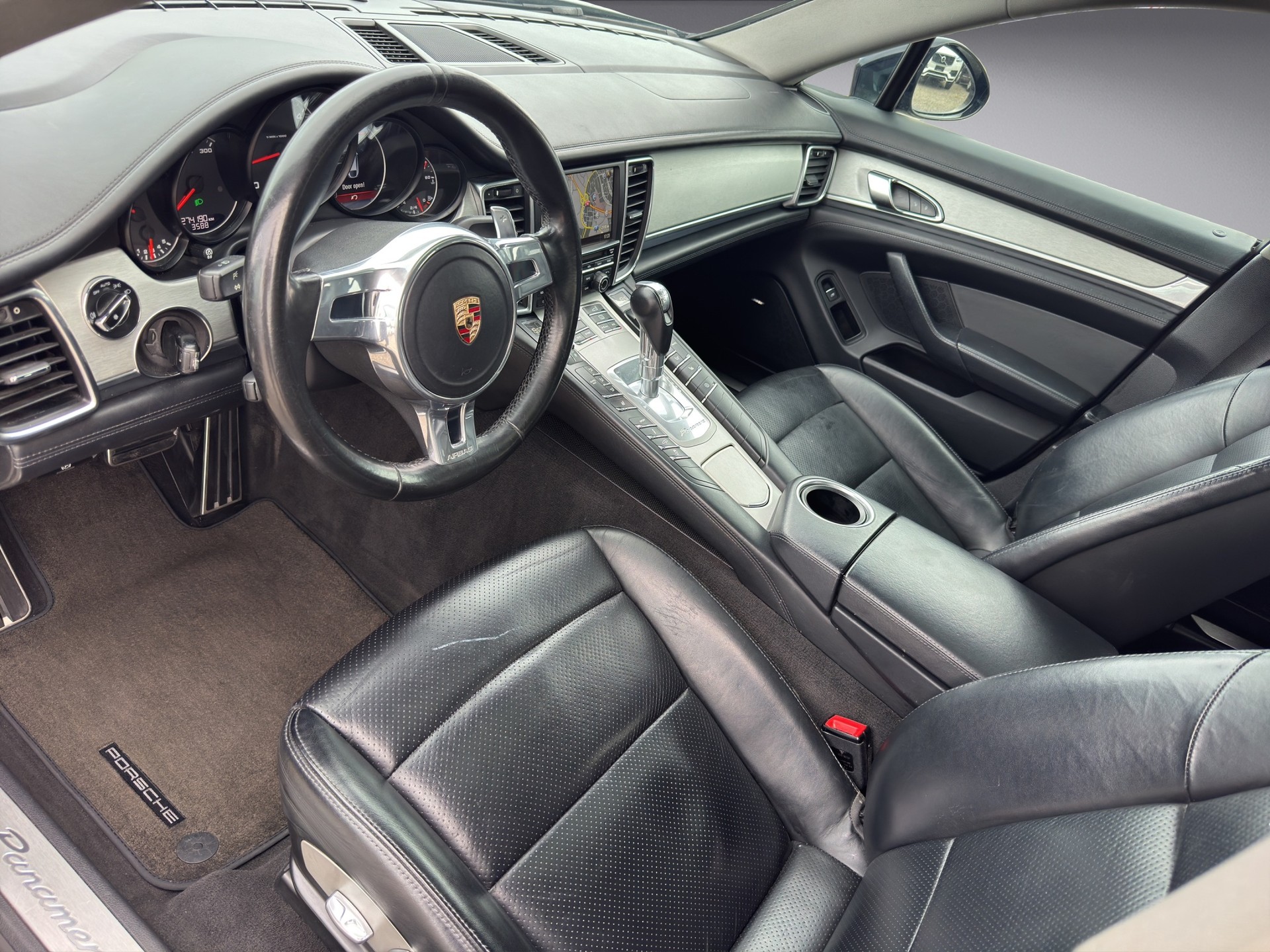 PORSCHE 3.0 Diesel Tiptronic-image-8