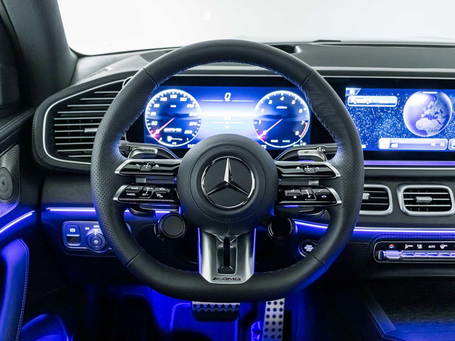 MERCEDES-BENZ GLS 63 AMG 4MATIC+-image-10