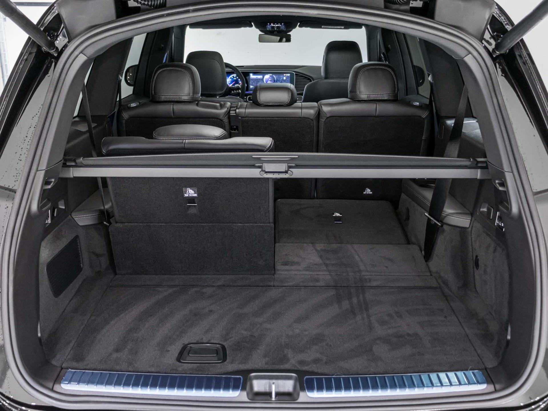 MERCEDES-BENZ GLS 63 AMG 4MATIC+-image-13
