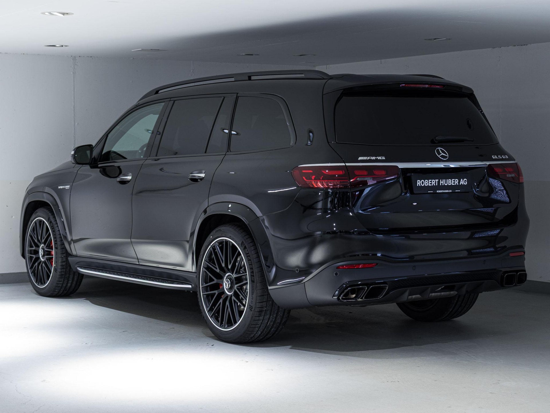 MERCEDES-BENZ GLS 63 AMG 4MATIC+-image-3