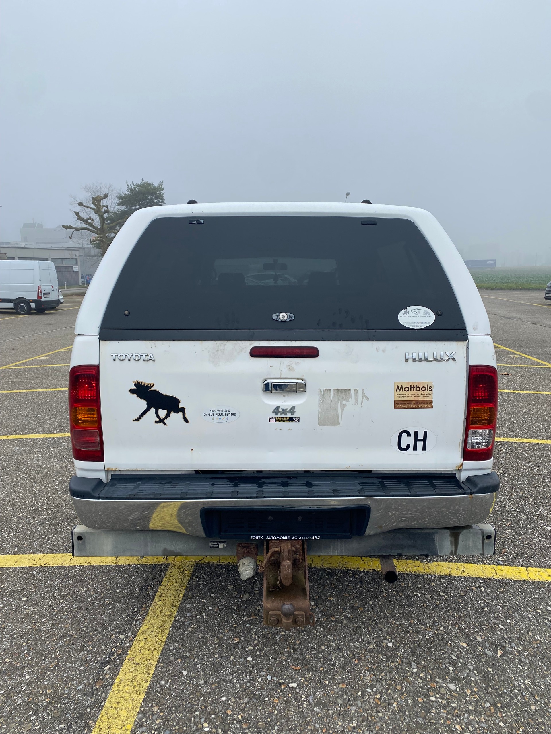 TOYOTA Hilux 4x4 ExtraCab LineaLuna-image-7