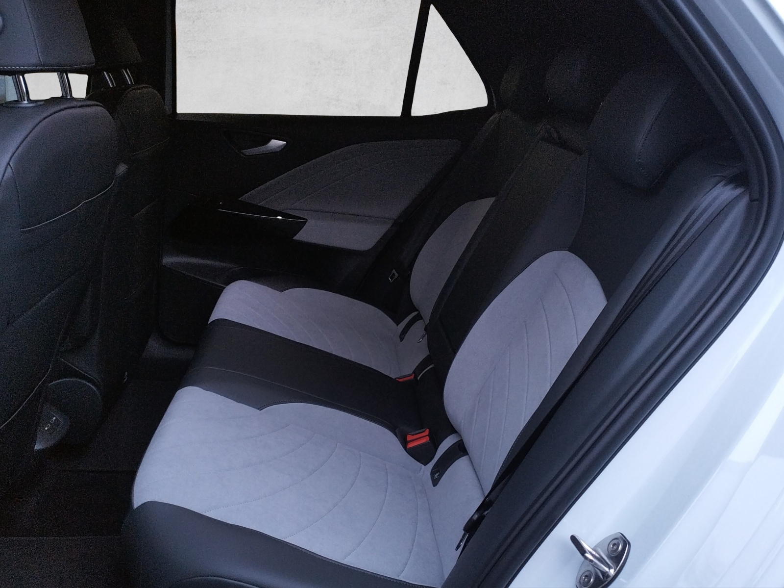VW ID.3 Pro 59 kWh Pro United-image-6