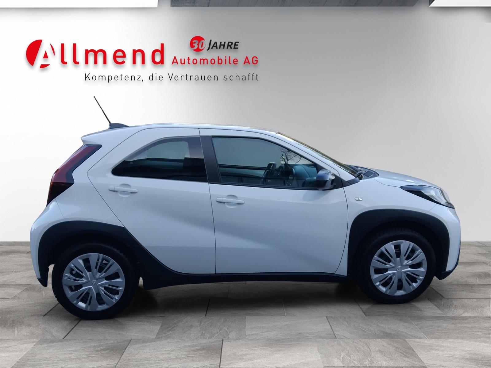 TOYOTA Aygo X 1.0 VVT-i Comfort-showroom-element-2