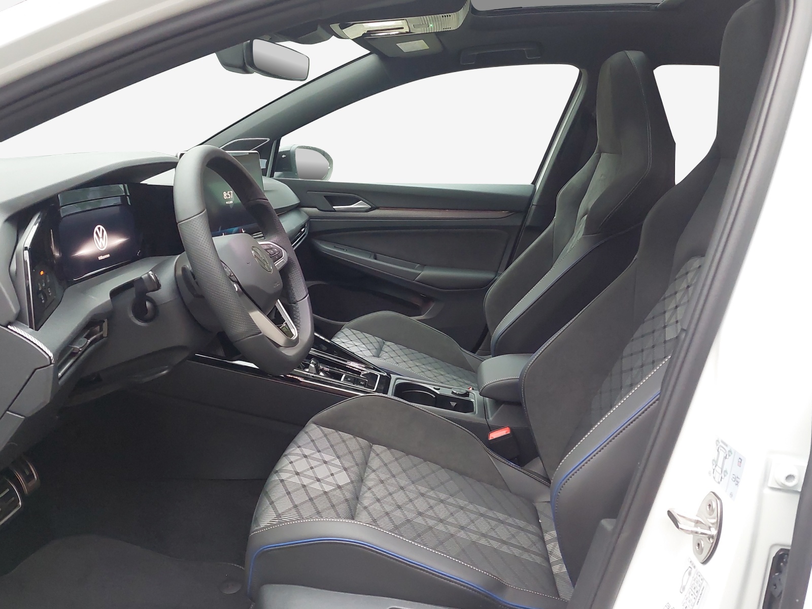 VW Golf 1.5 e TSI mHEV R-Line DSG-image-7