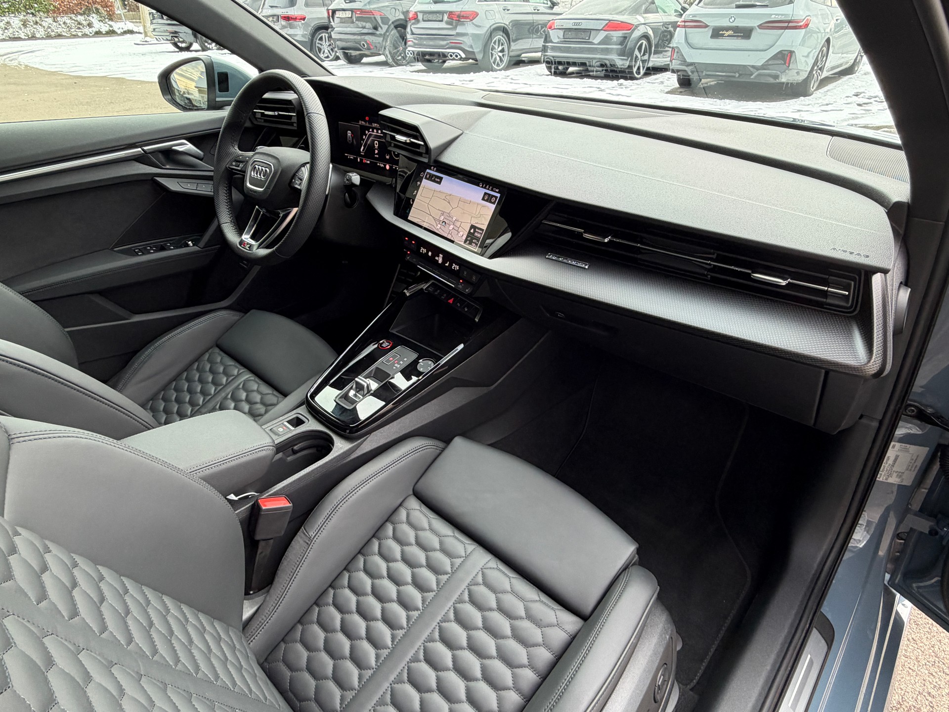 AUDI RS3 Sportback 2.5 TSI quattro S-tronic-image-20