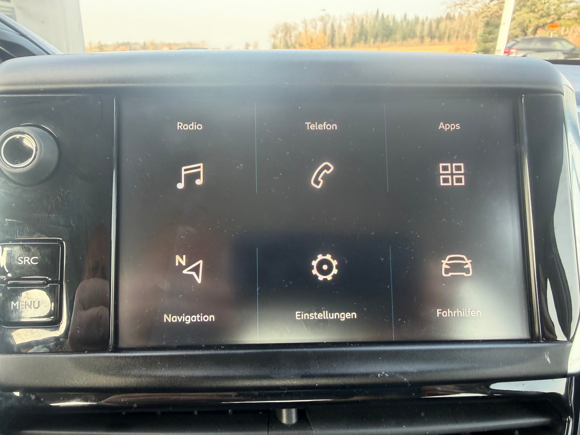 PEUGEOT 2008 1.5 BlueHDi Allure EAT-image-10