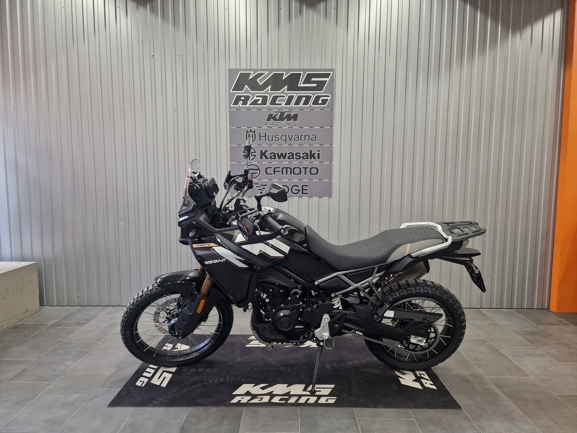 CF MOTO 450 MT-showroom-element-1
