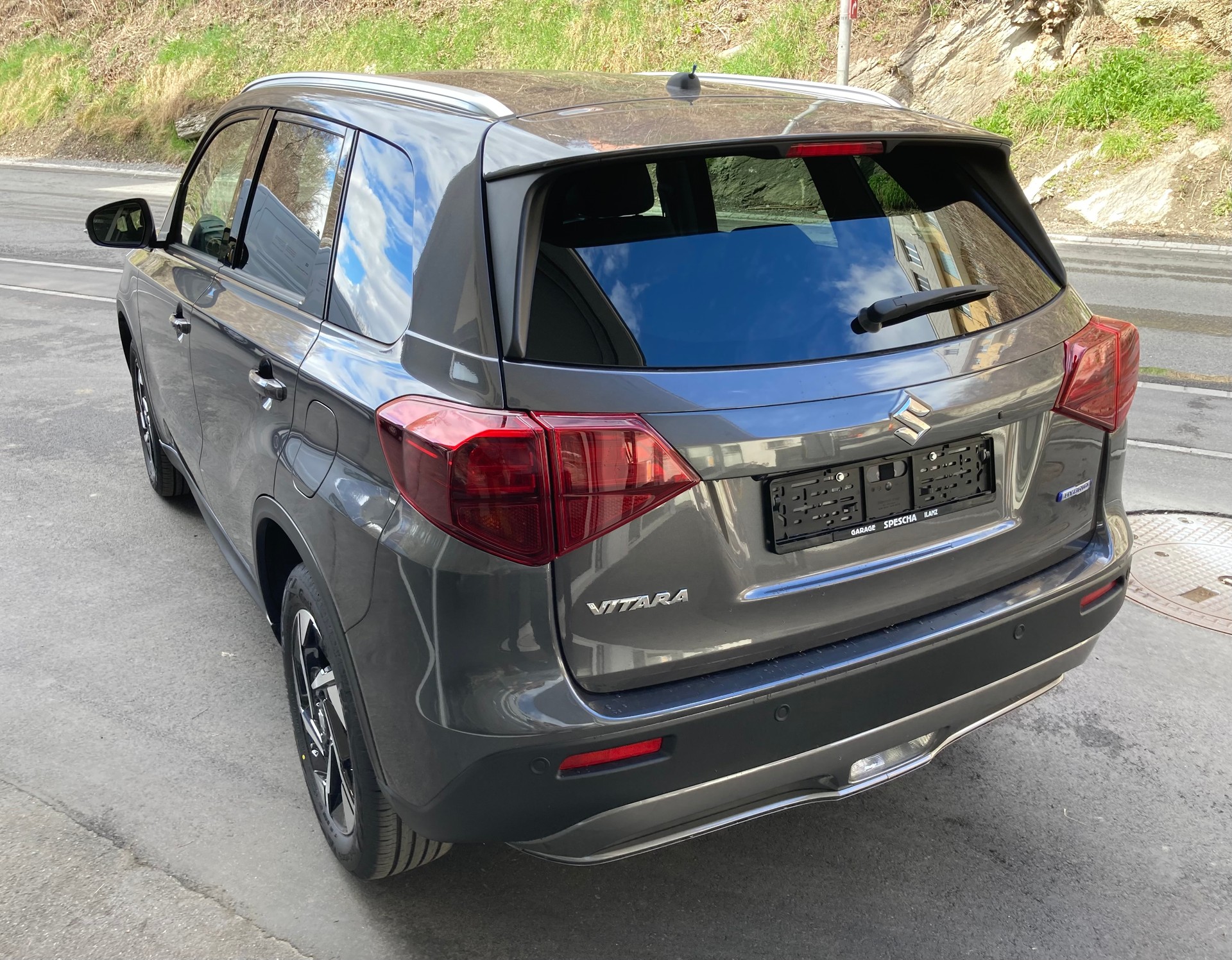 SUZUKI Vitara 1.4 Boosterjet Compact Top 4x4 Hybrid Automatic-showroom-element-3
