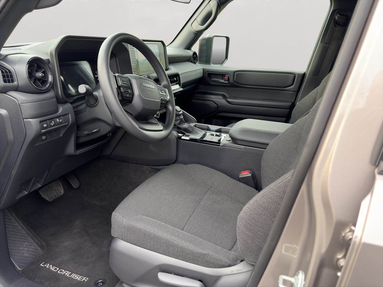 TOYOTA Land Cruiser 2.8TD Comfort-image-7