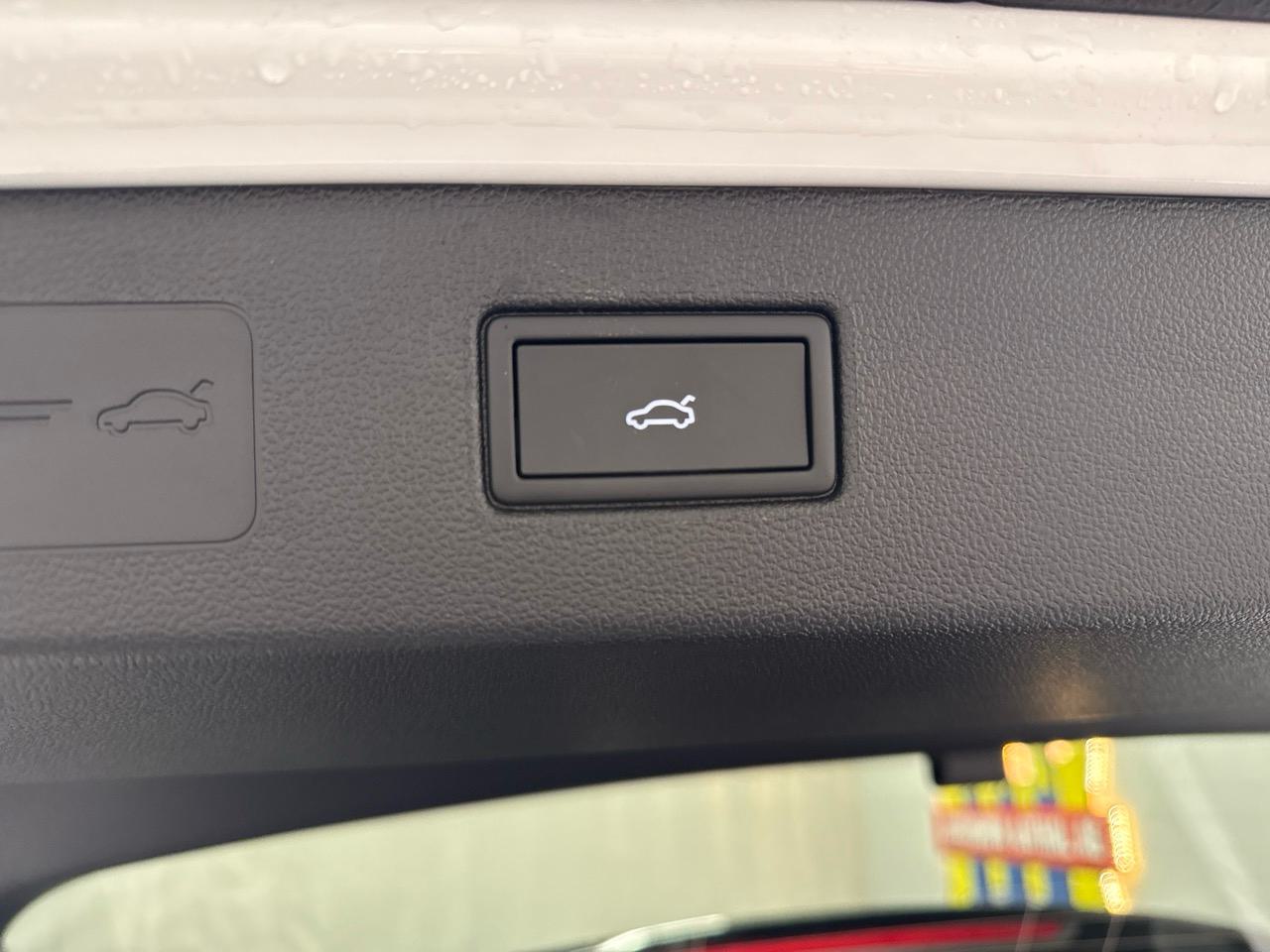 VW T-Roc 1.5 eTSI mHEV R-Line DSG-image-14
