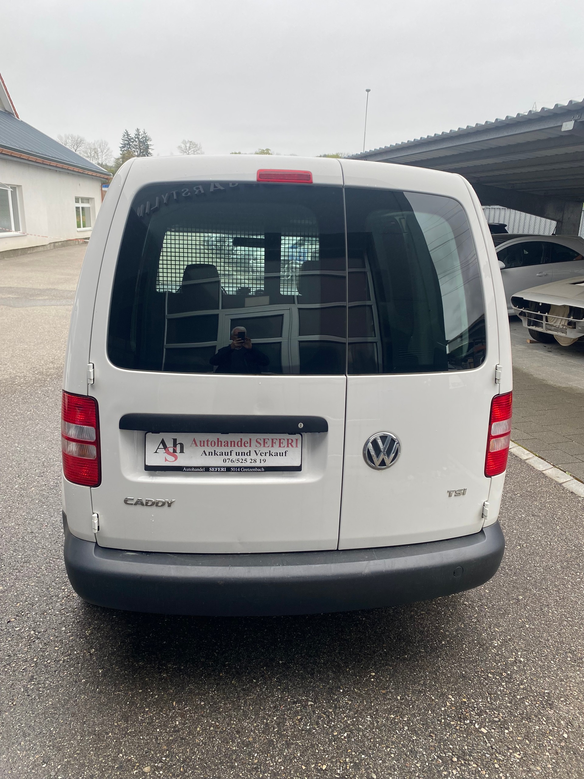 VW Caddy 1.2 TSI-image-6