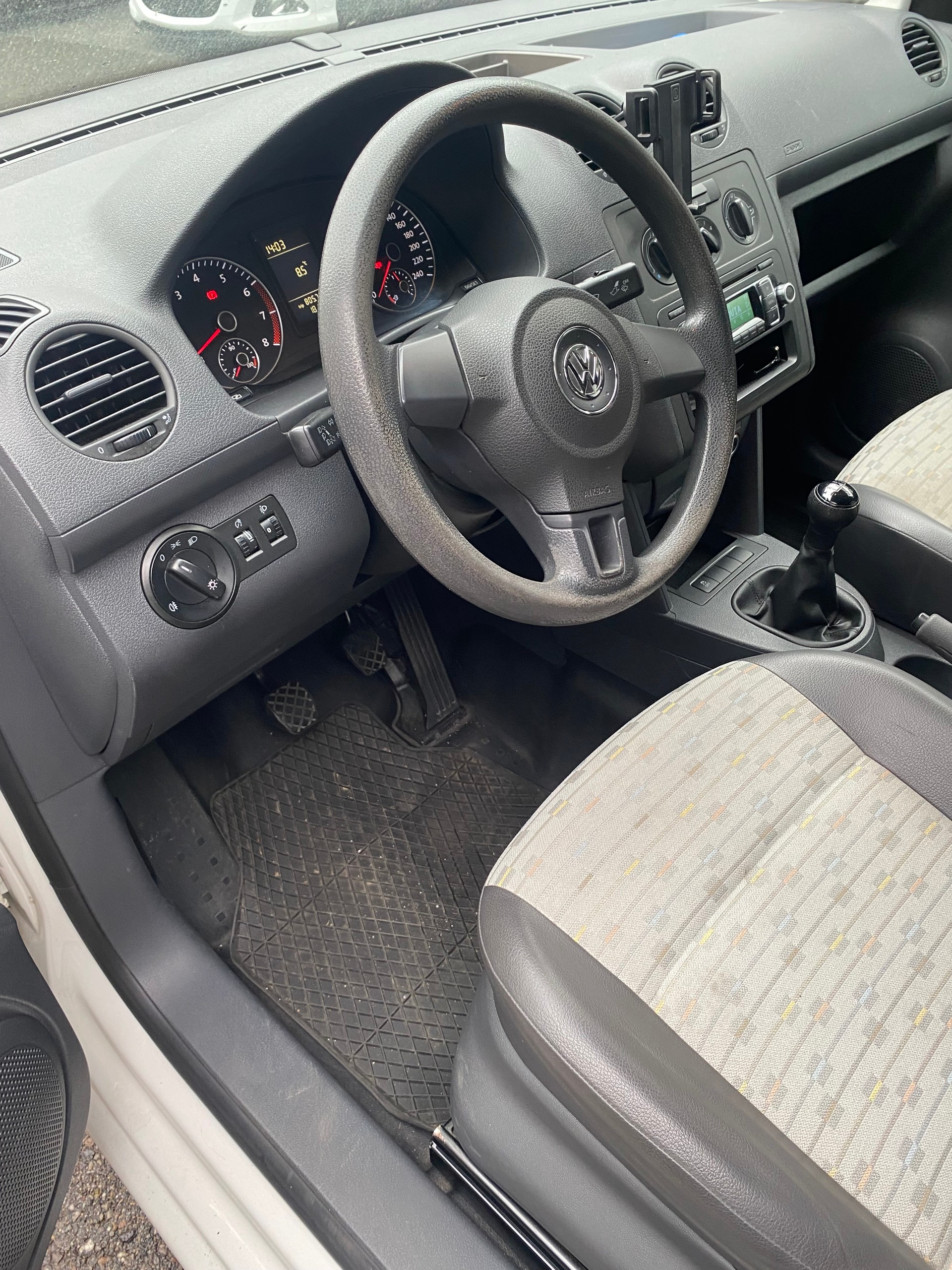 VW Caddy 1.2 TSI-image-9