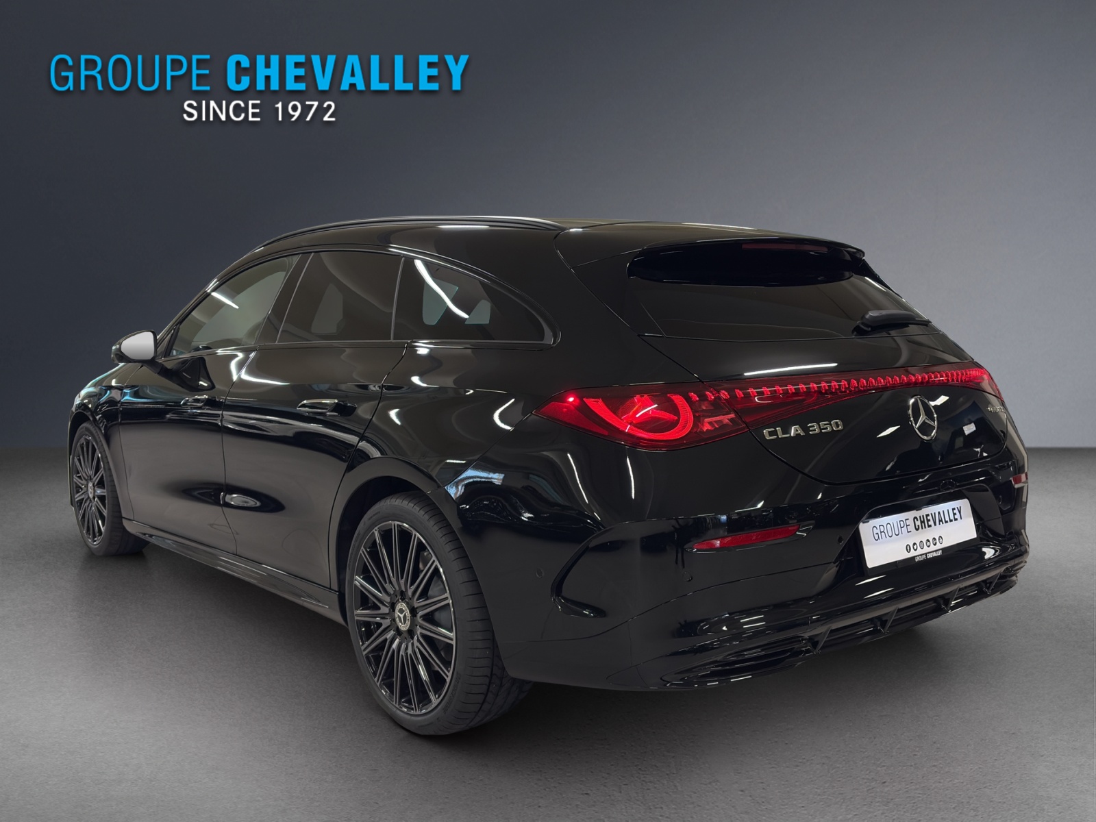 MERCEDES-BENZ CLA 350 4M Shooting Brake EQ Technology-image-2