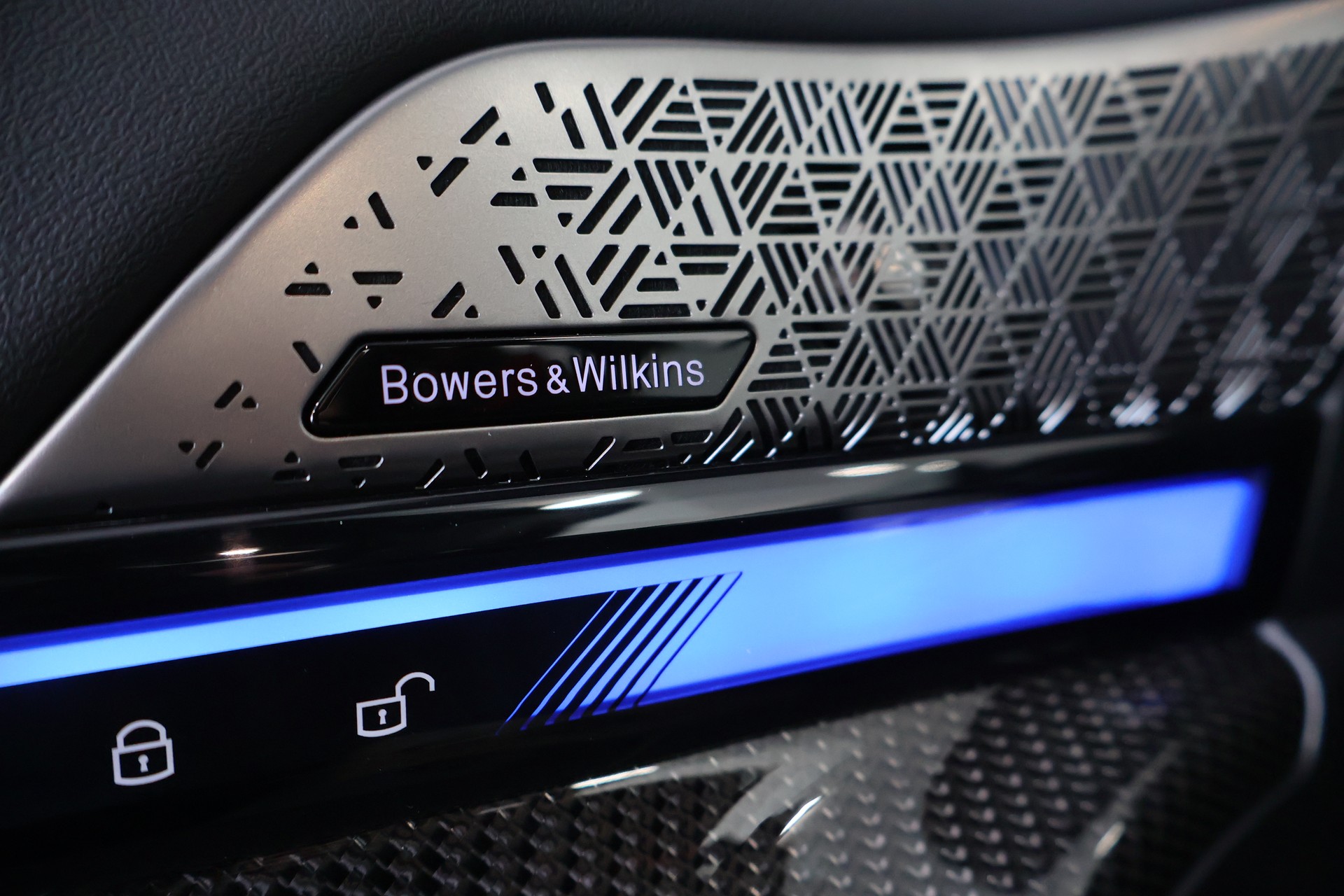 BMW M5 xDrive-image-22