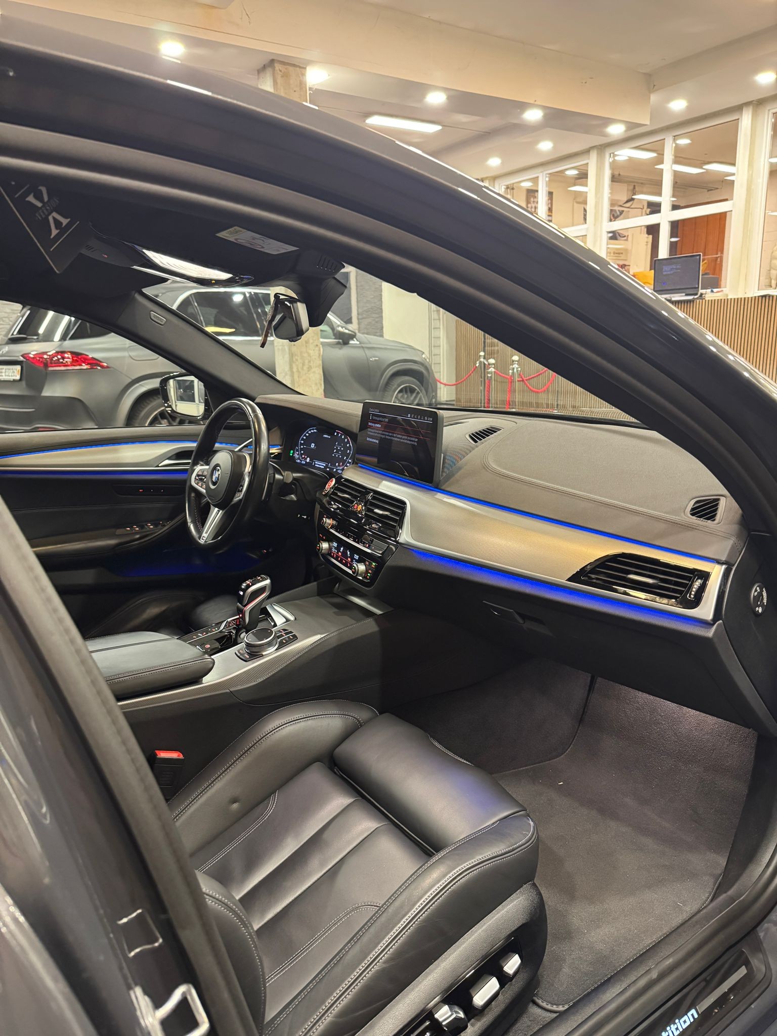 BMW M5 xDrive Competition Drivelogic-image-8