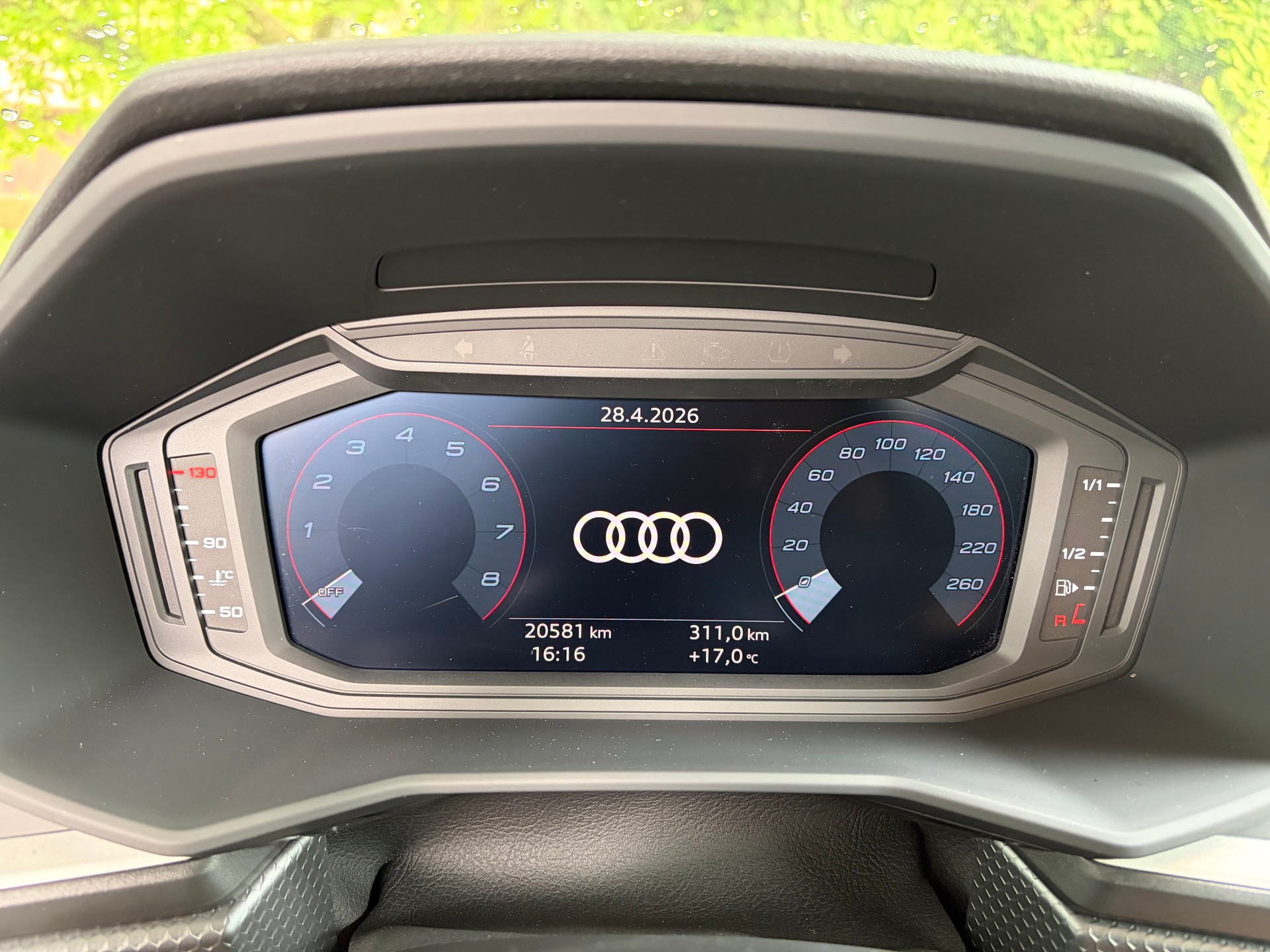 AUDI A1 Sportback 30 TFSI advanced S-tronic-image-3