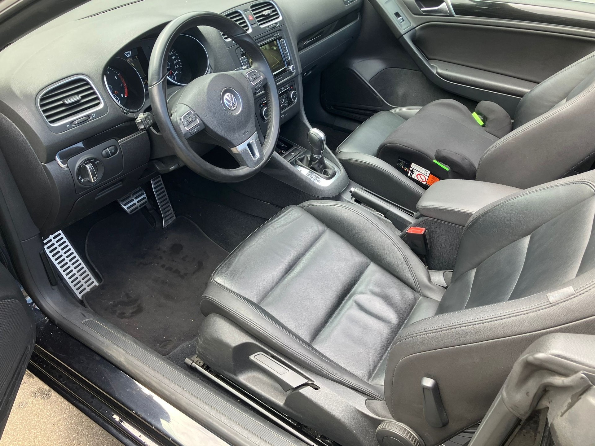 VW Golf Cabrio 1.4 TSI DSG-image-8