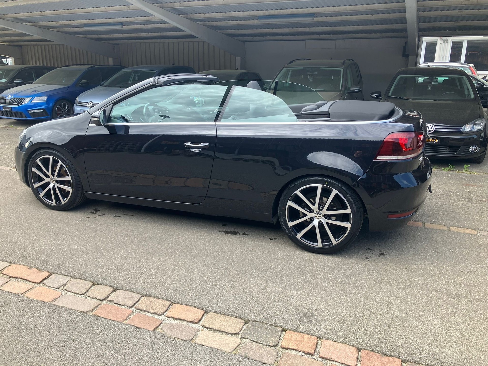 VW Golf Cabrio 1.4 TSI DSG-image-4