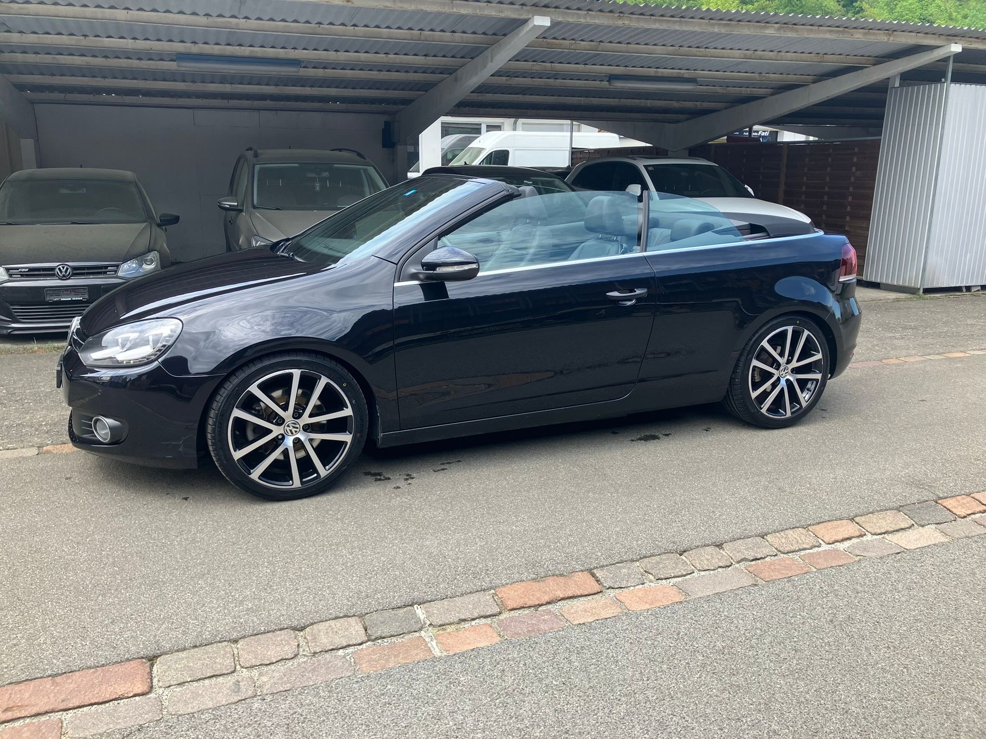 VW Golf Cabrio 1.4 TSI DSG-image-2